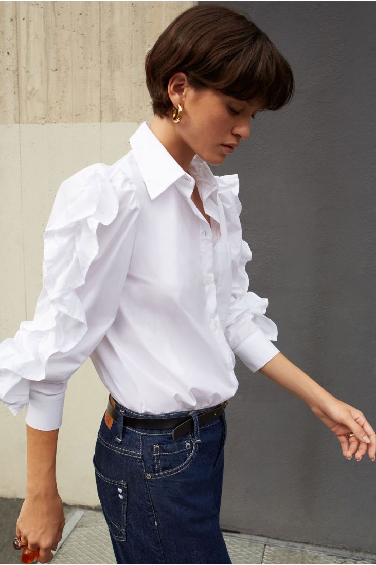 Shirt with voluminous ruched sleeves