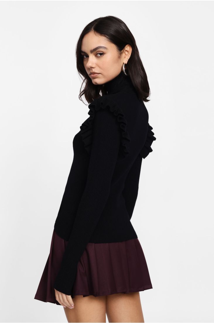 Turtleneck sweater with ruffles