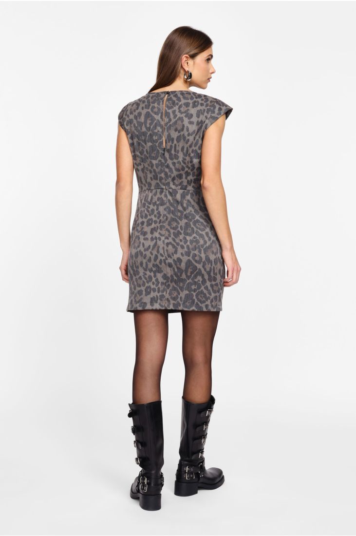 Short sleeveless animal print dress